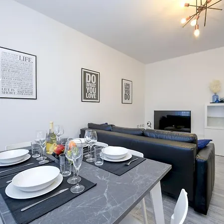 Apartment Virgo - Italian Homing